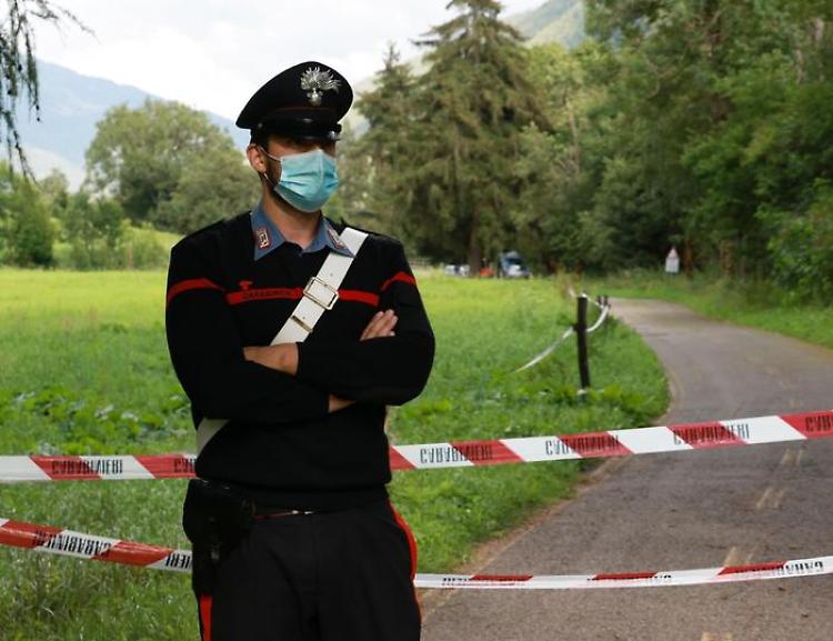 Cadavere di donna trovato su greto torrente a Sarzana