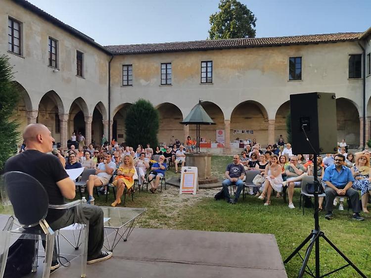 Quinta edizione del Festival letterario "Inchiostro": 3 giorni di festa