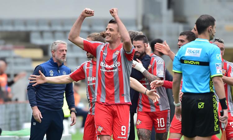 Cremonese-Pisa le formazioni 