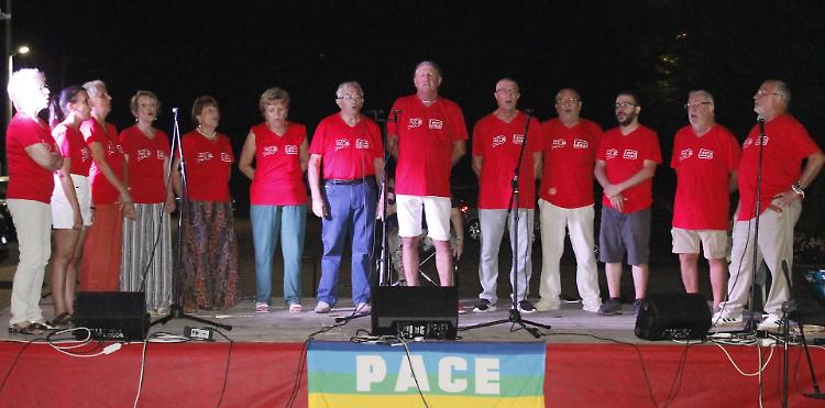Dai campi e dalle officine la voce popolare... resiste 