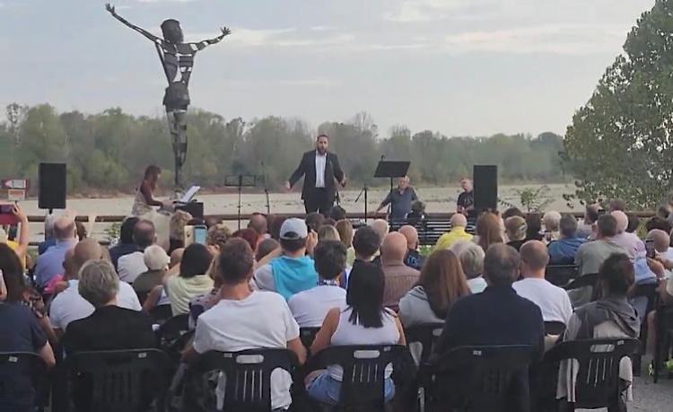 Nessun dorma. Parole e musica al sorgere del sole