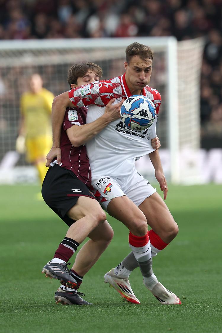 Salernitana-Cremonese: le formazioni