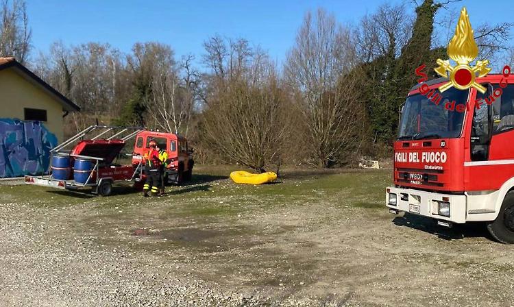 Cadavere trovato nell'Adda tra Zelo Buon Persico e Spino