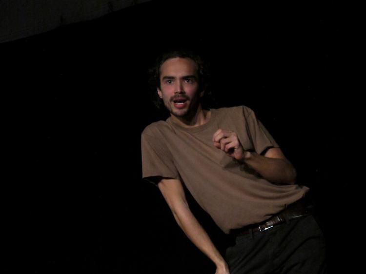 Proiezione del film documentario "Renovables Forzosas" 